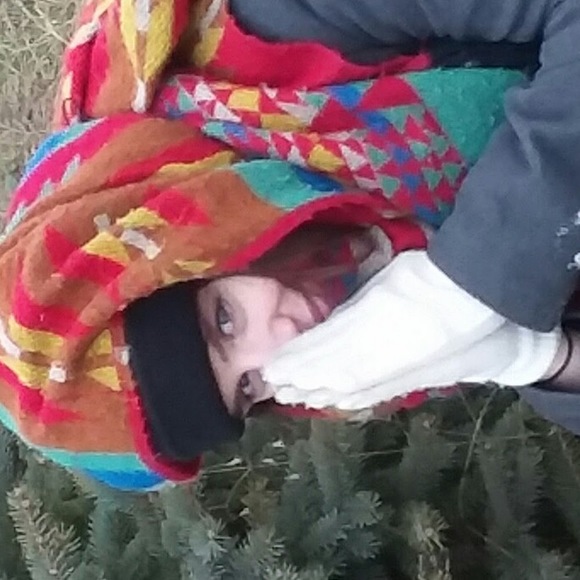 Meet your Posher, Ara - Picture 1 of 1